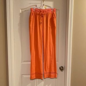 Linen. Rue 21